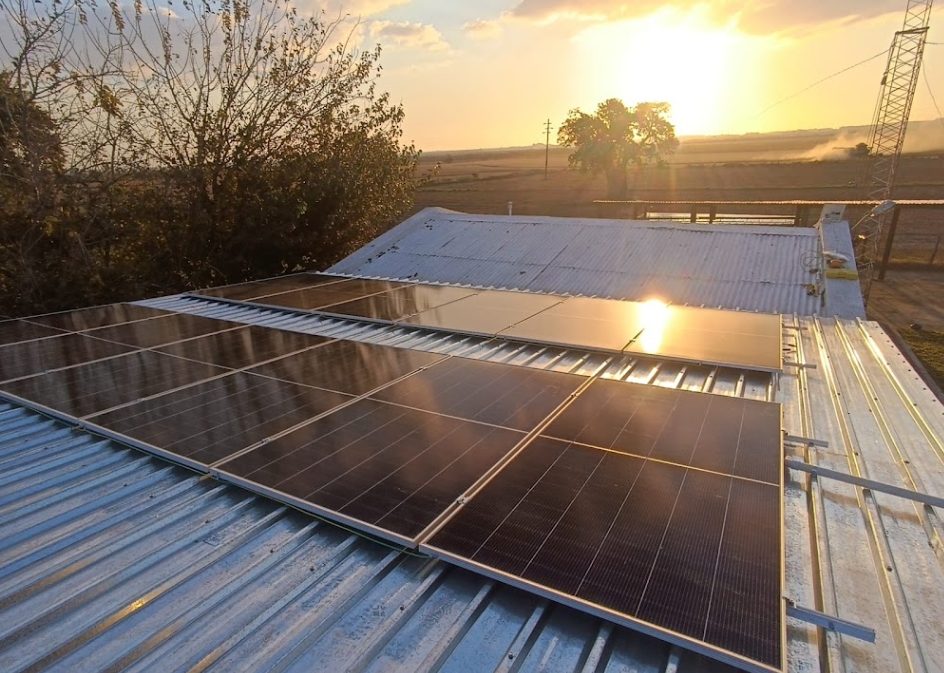 Instalación 12 Paneles Risen 590W + Growatt 6000 On-Grid